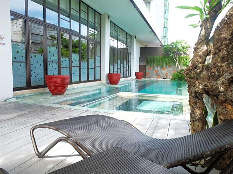 Grand Livio Kuta Hotel