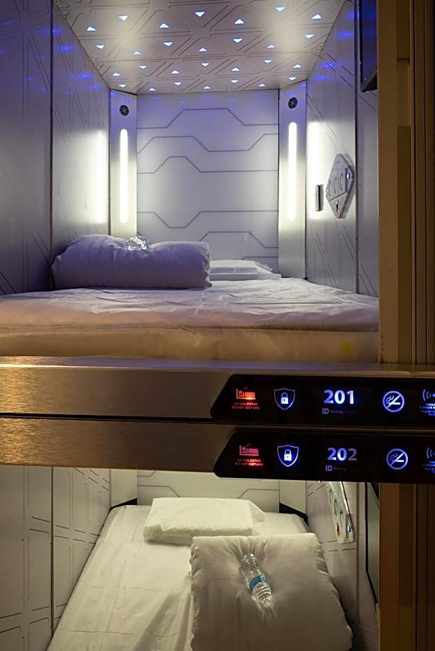 izZzleep Aeropuerto Terminal 2