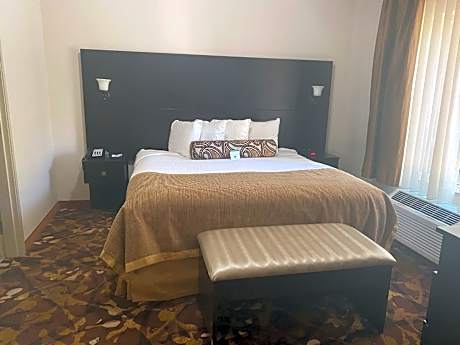 One-Bedroom Suite - Non-Smoking