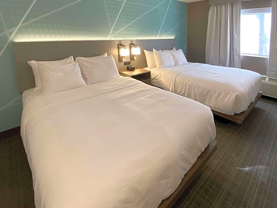 Comfort Inn & Suites Saratoga Springs