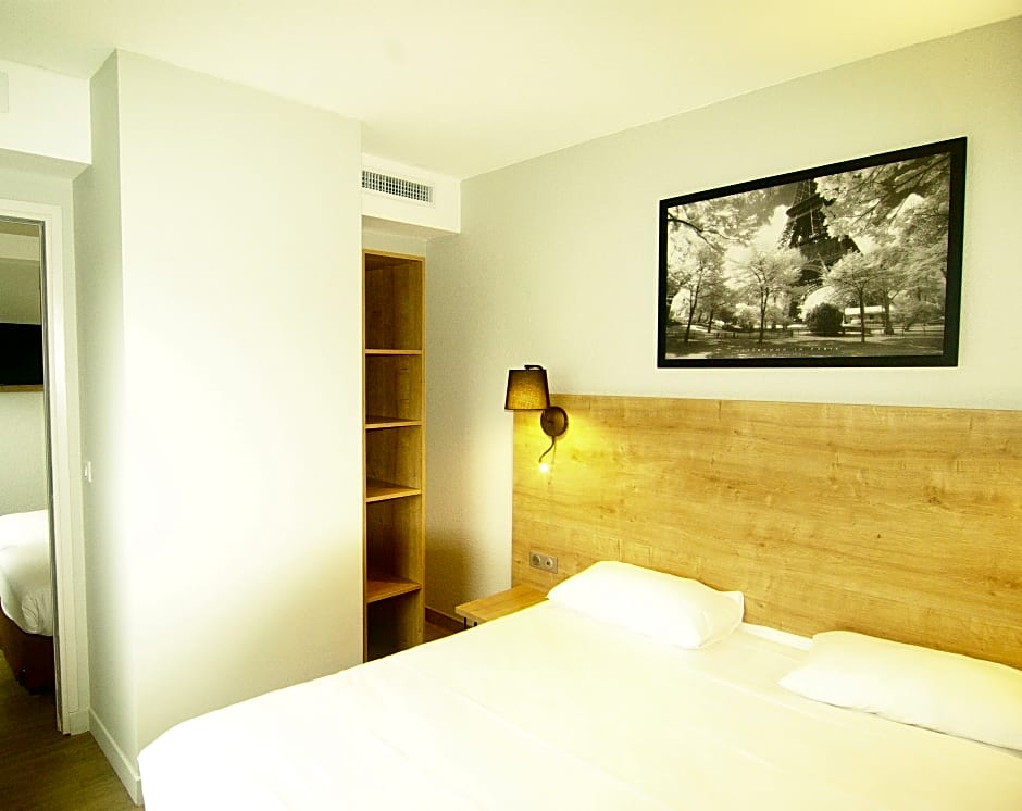 Photo 1 of 2 of Family Apartment