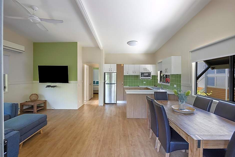 Reflections Scotts Head - Holiday Park