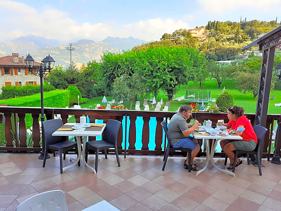 Park Hotel Val Di Monte ***S