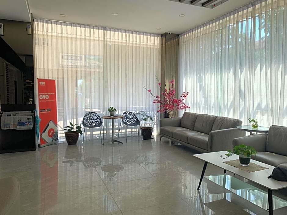 Vaccinated Staff - OYO 676 Hotel Osaka