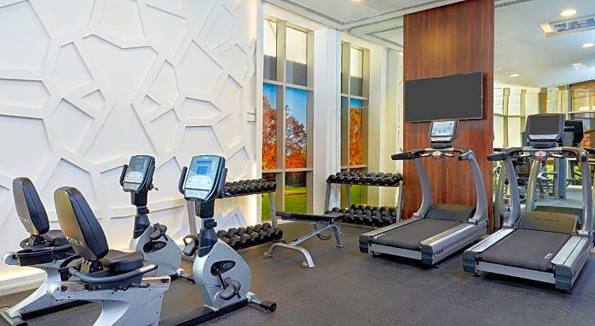 Best Plaza West Bay Hotel