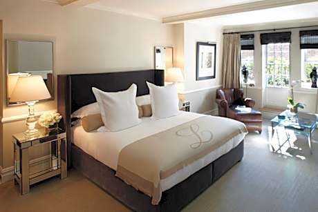 Suite Two Queen Beds One Bedroom
