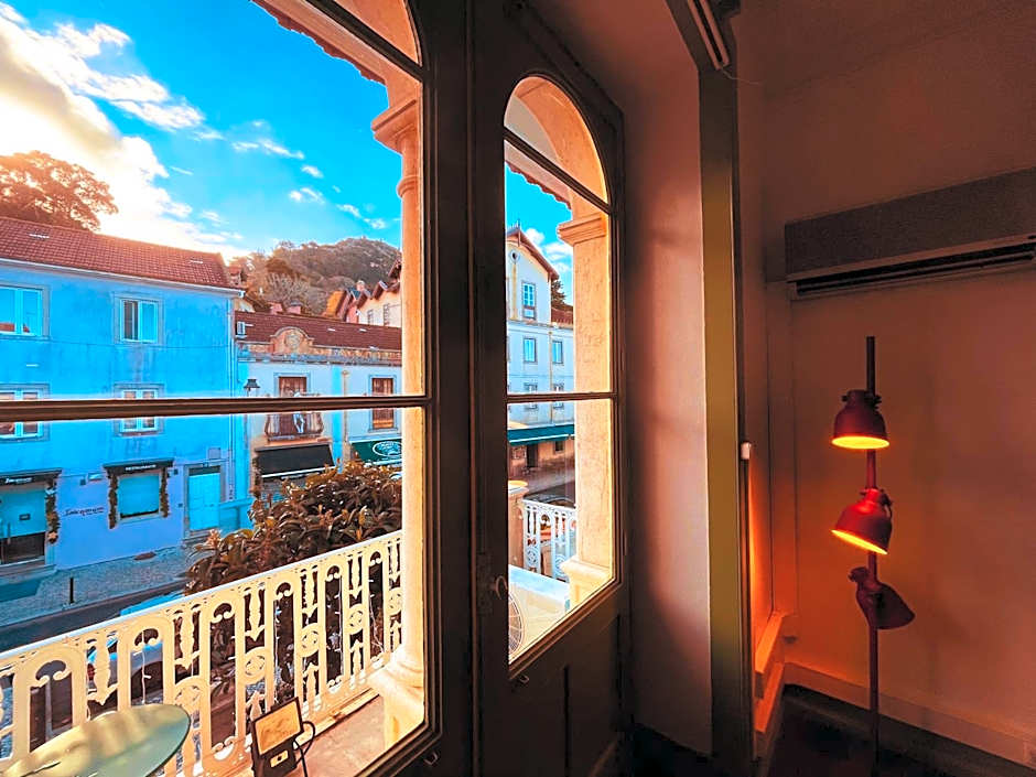Happy Holiday Sintra Guesthouse & Breakfast
