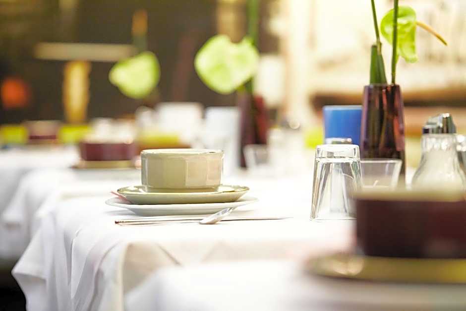 Saint SHERMIN bed breakfast & champagne