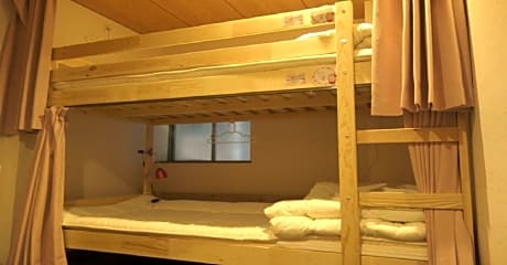 Osaka Guesthouse Sakura-Women's dormitory / Vacation STAY 9512