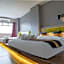 Top Garden Hotel
