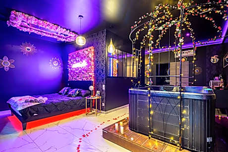 Sweet SECRET'S JACUZZI