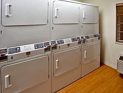 Candlewood Suites Richmond - South, an IHG Hotel