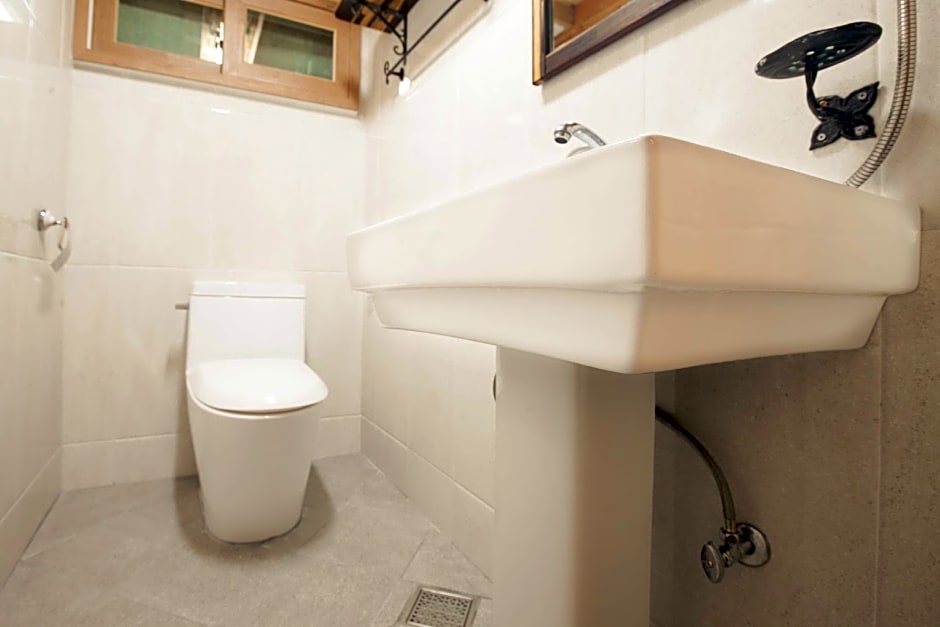 Samlockhon Hanok Guesthouse