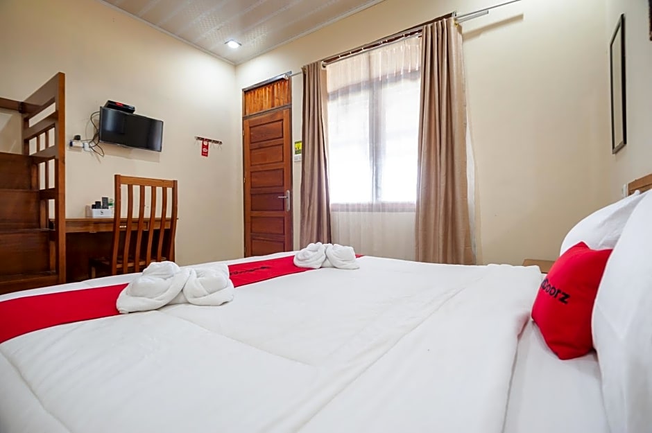 Reddoorz Syariah near tirtasari sonsang dan banto royo