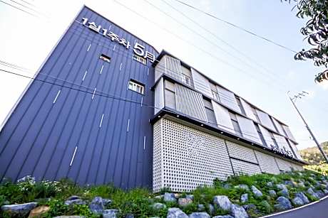 Cheongdo Boutique Hotel Owol