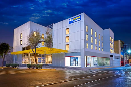 City Express by Marriott Ciudad de México La Villa