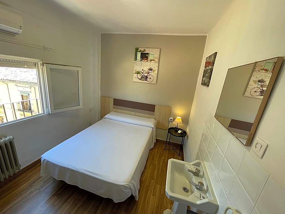 Duquesa Bed & Breakfast