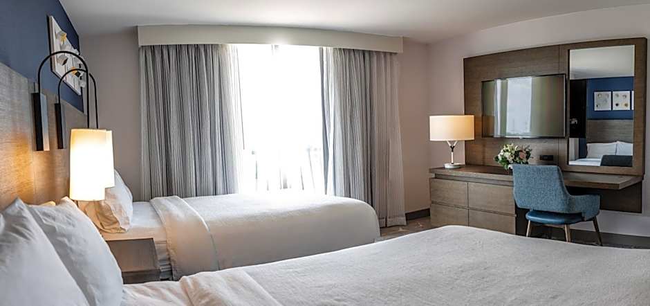 Embassy Suites By Hilton Hotel Tulsa-I-44