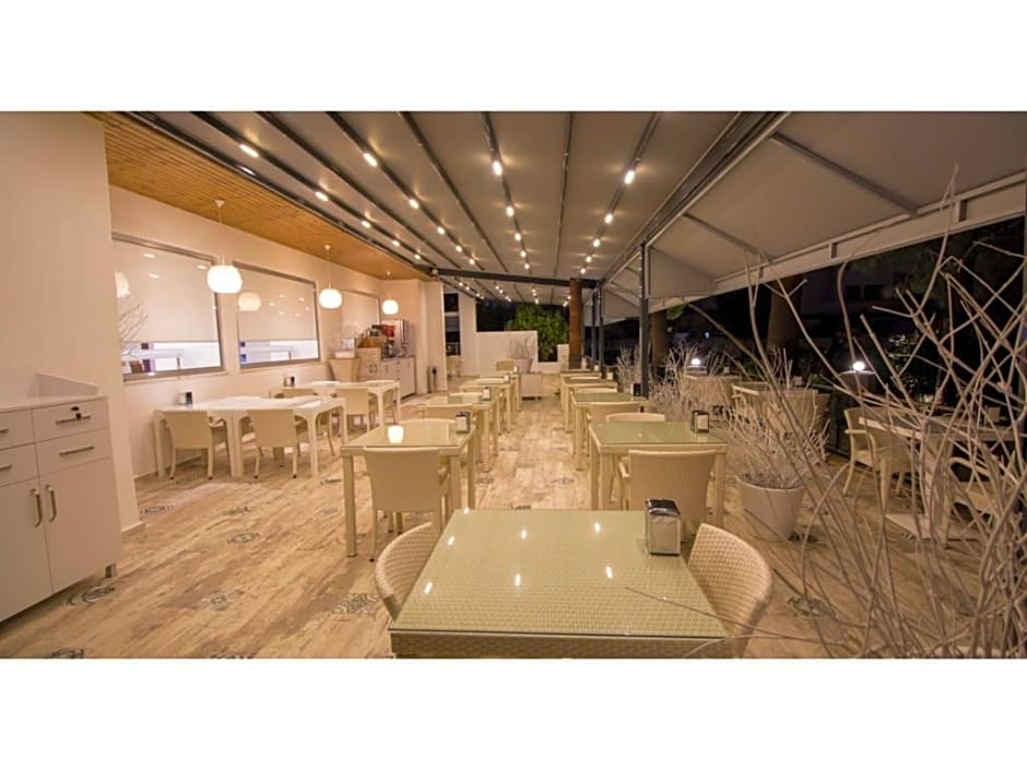 Munamar Beach Residence