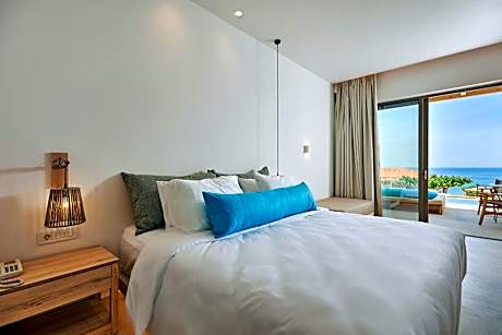 Junior Suite with Private Pool