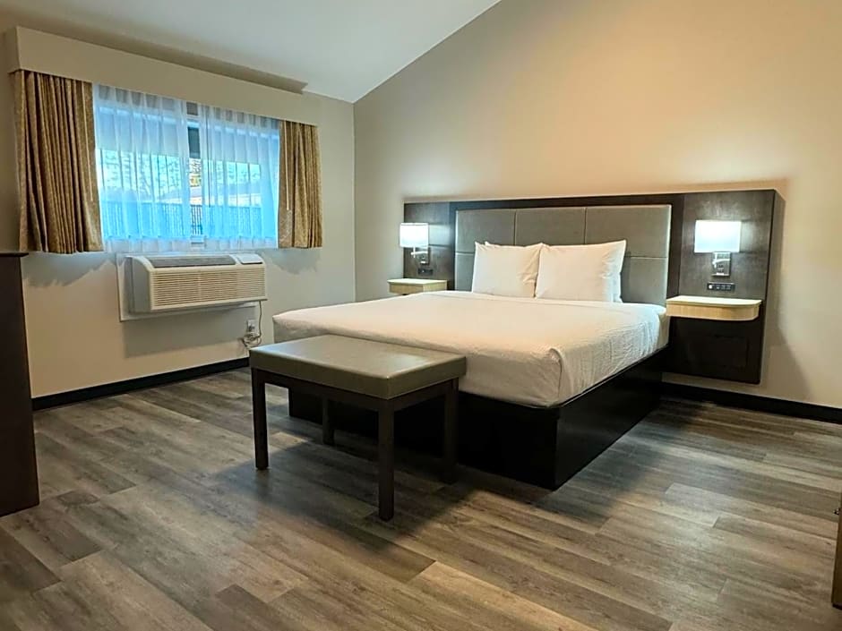 Days Inn by Wyndham Port Huron