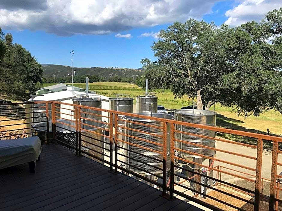 Bed and Barrel at Stonehouse Cellars