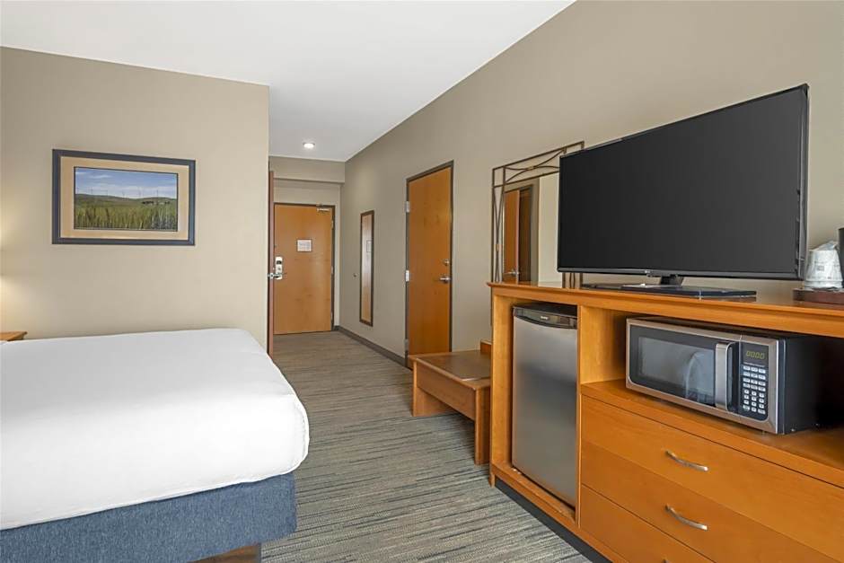 Best Western Bronco Inn