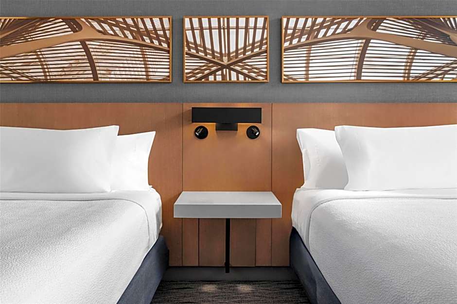 Hilton Garden Inn Toronto Airport