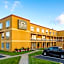 Copley Inn & Suites By OYO Akron OH