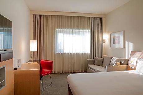 Superior Queen Room with Sofa