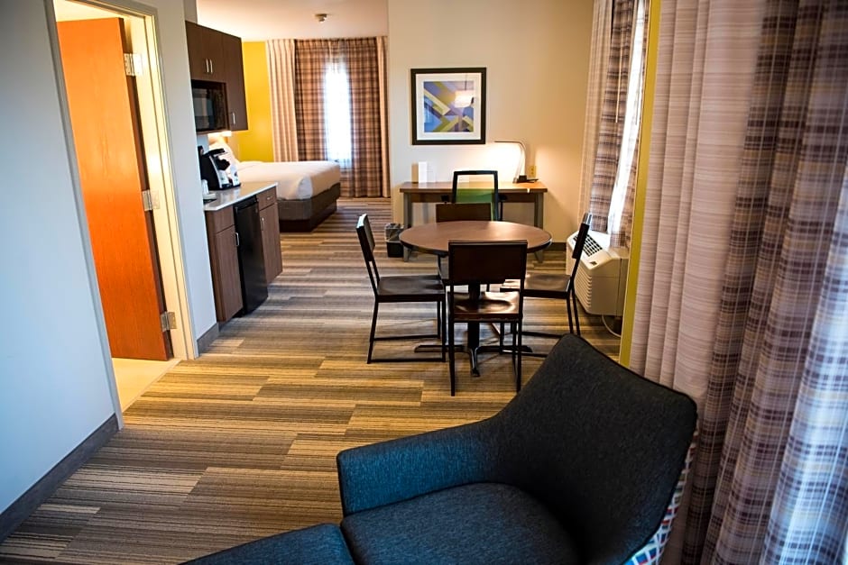 Holiday Inn Express Hotel & Suites Lexington-Downtown University