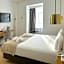 Hotel Solaris