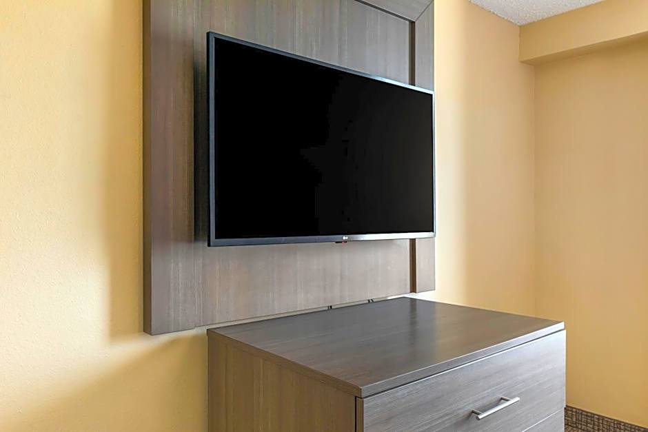 Comfort Suites Dfw Airport