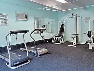 Days Hotel - Thunderbird Beach – Miami Beach - Sunny Isles, FL