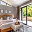 Charlesworth Lodges
