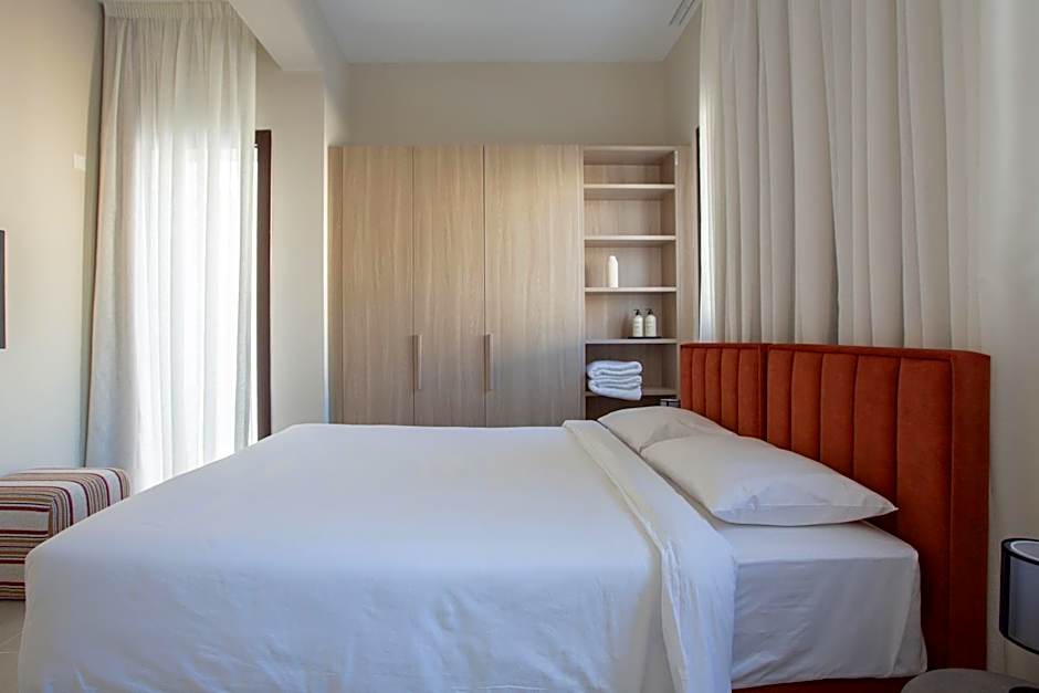 LIV & CO Suites & Villas