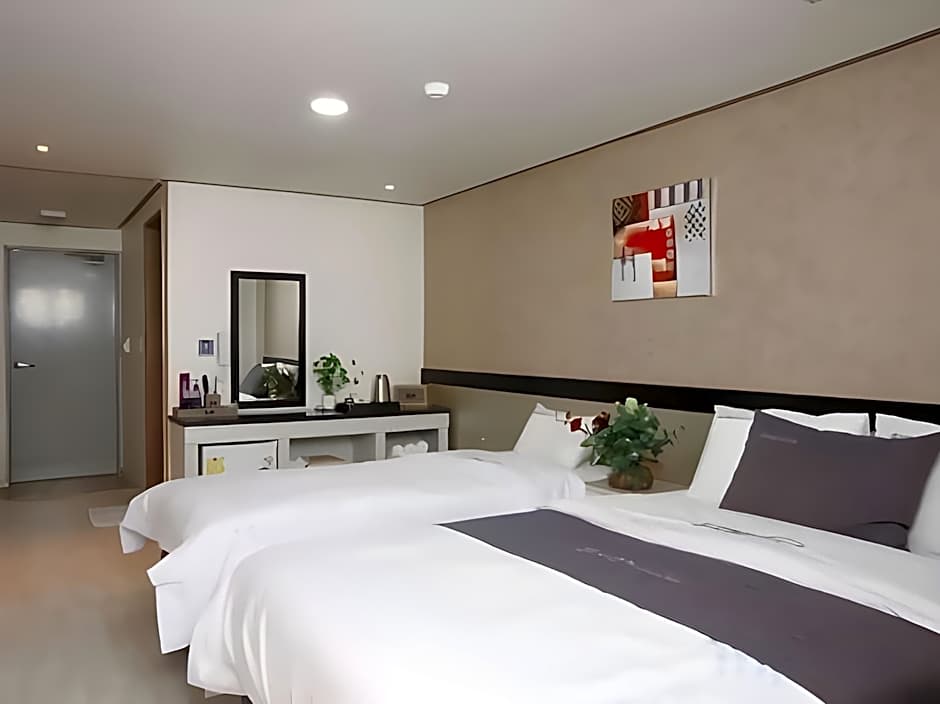 Dorcas Tourist Hostel