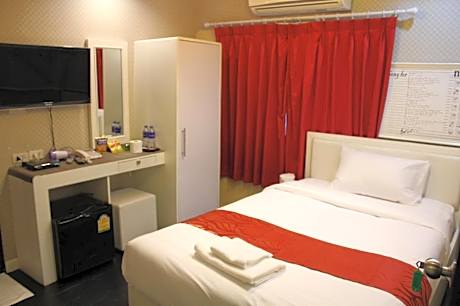 Economy Single Room