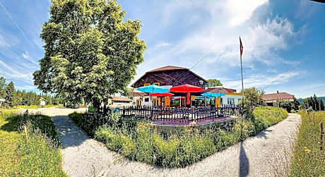Hôtel Restaurant Les Cernets Swiss-Lodge SSH