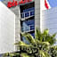 ibis Valencia Bonaire Airport Hotel