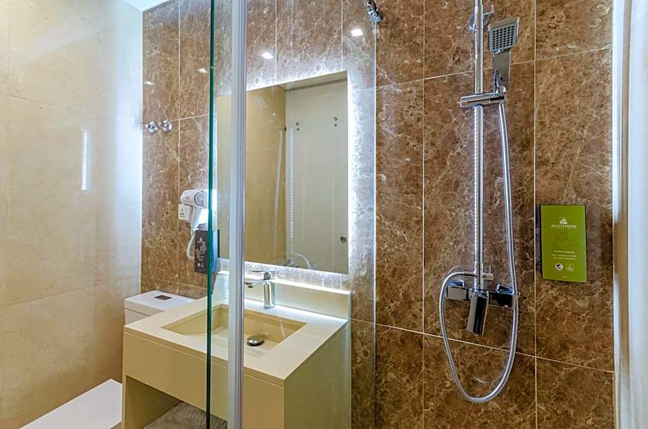 Avenida Park Residence