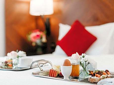 Junior Suite With 1 Kingsize Bed