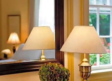 CRABTREES KITTLE HOUSE RESTAURANT & INN - BED AND BREAKFAST