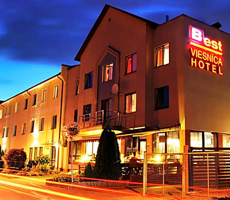 Hotel BEST with FREE PARKING