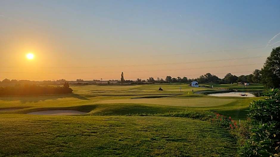 BIRKENHOF GOLS - B & B - Wohlfühl Hotel mit Wochenend-Restaurant