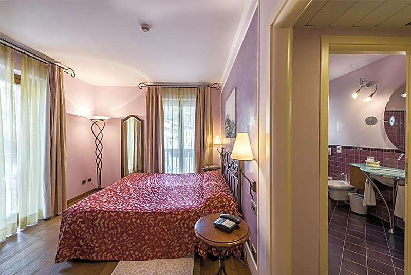 La Darsena Boutique Hotel & Restaurant