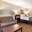 Quality Inn & Suites Escanaba North