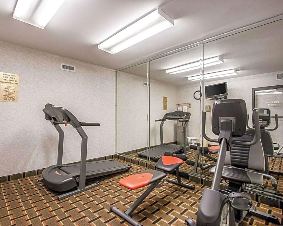 Quality Inn Edmund Pettus Bridge Area