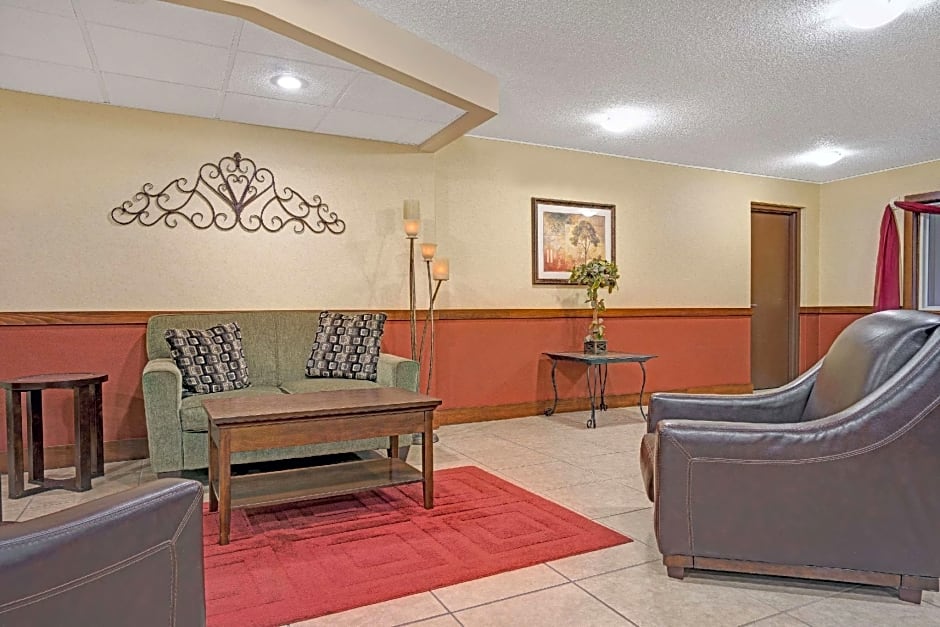 Super 8 by Wyndham Monticello