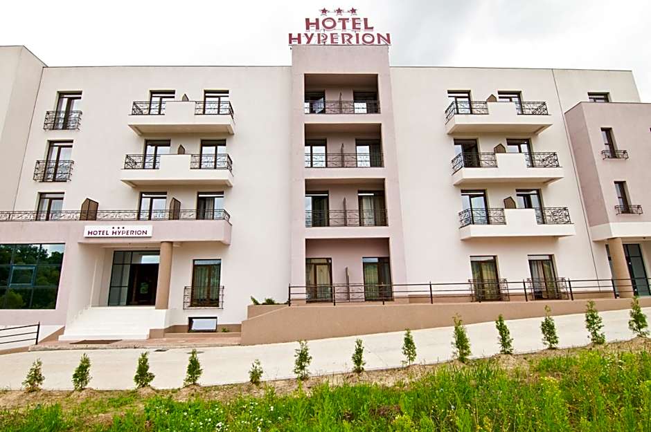 Hotel Hyperion